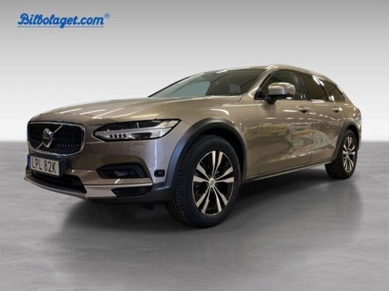 Grå Begagnad 2021 Volvo V90 CC SE Kombi | 369 000 kr (Marknadspris) - Bild 1/4