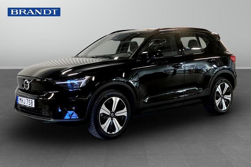 Svart Begagnad 2023 Volvo XC40 Single Motor SUV | 344 900 kr (Marknadspris) - Bild 1/3
