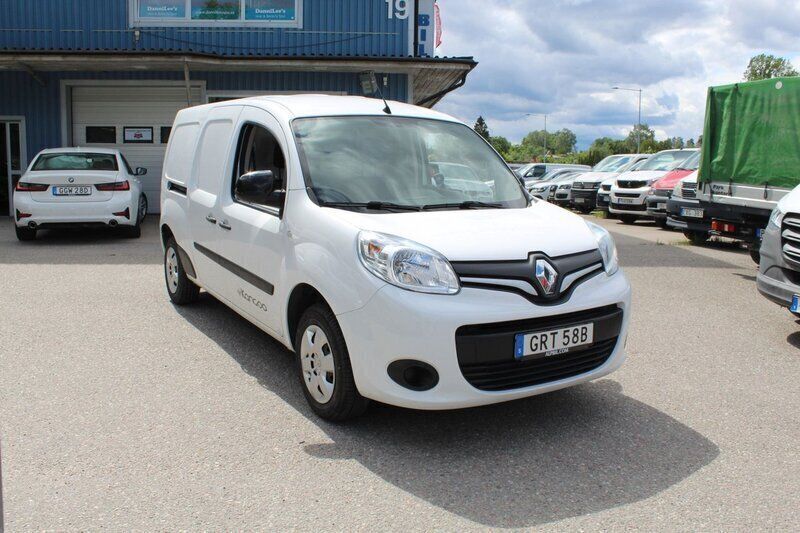Vit Begagnad 2020 Renault Kangoo Minibuss | 125 000 kr (Lite dyr) - Bild 1/4