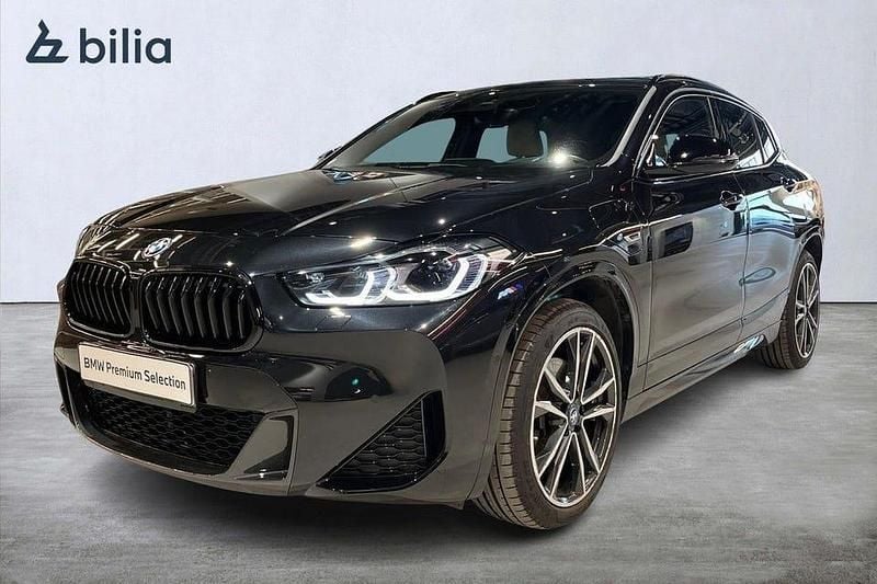 Svart Begagnad 2023 BMW X2 M Sport SUV | 319 000 kr - Bild 1/3
