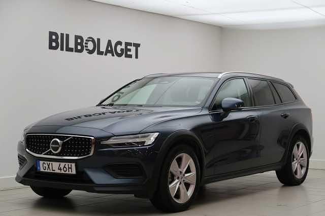 Begagnad 2024 Volvo V60 CC Kombi | 389 500 kr (Bra pris) - Bild 1/4