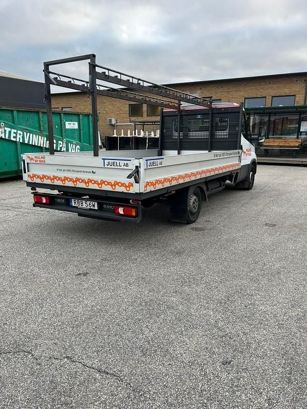 Begagnad Iveco Daily 136 HK (100 kW) 2023