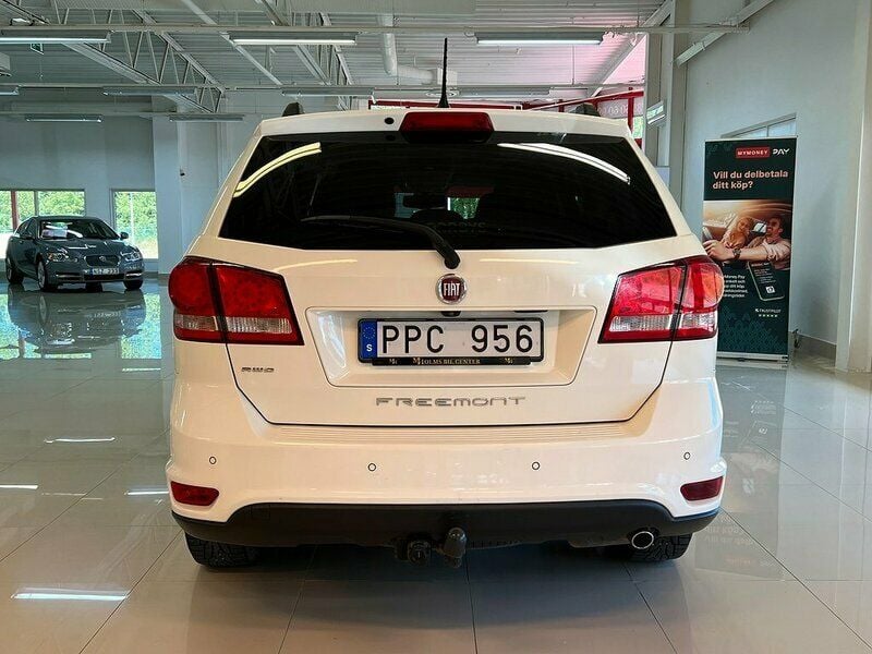 Begagnad Fiat Freemont 170 HK (125 kW) 2013 Vit SUV