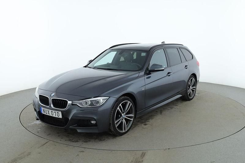 Grå Begagnad 2016 BMW 320 M Sport Kombi | 209 000 kr (Lite dyr) - Bild 1/3