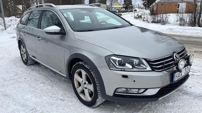 Begagnad VW Passat 170 HK (125 kW) 2012