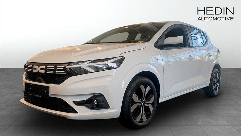 Vit (white) Ny 2025 Dacia Sandero Expression Halvkombi | 219 900 kr (Bra pris) - Bild 1/4
