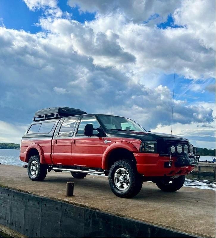 Begagnad 2004 Ford F250 Pickup | 300 000 kr - Bild 1/4