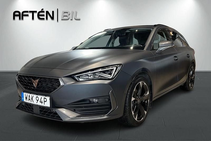 Grå Begagnad 2023 Cupra Leon Kombi | 254 800 kr (Lite dyr) - Bild 1/3
