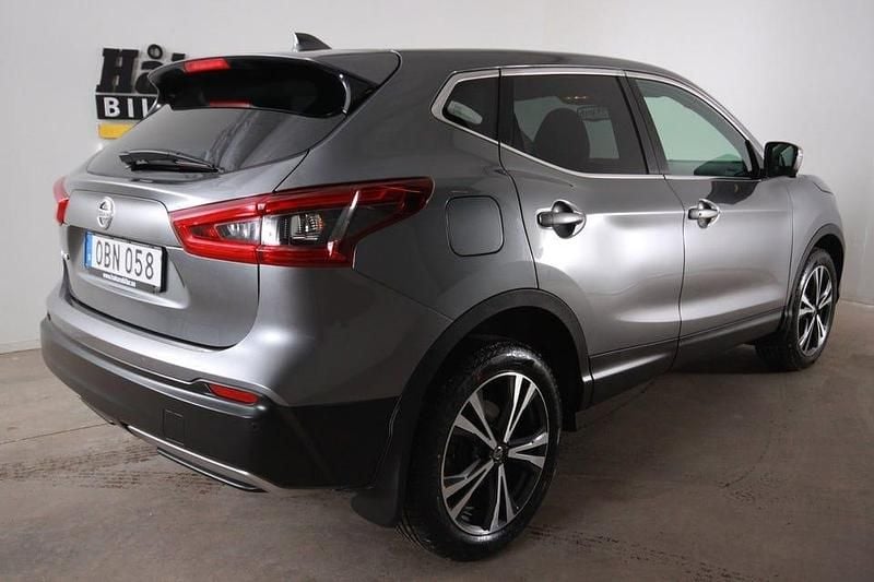 Begagnad Nissan Qashqai 116 HK (85 kW) 2018 Grå SUV
