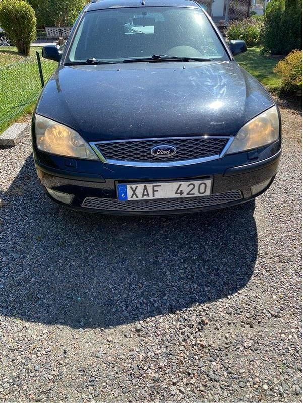 Svart Begagnad 2006 Ford Mondeo Kombi | 13 000 kr (Marknadspris) - Bild 1/4