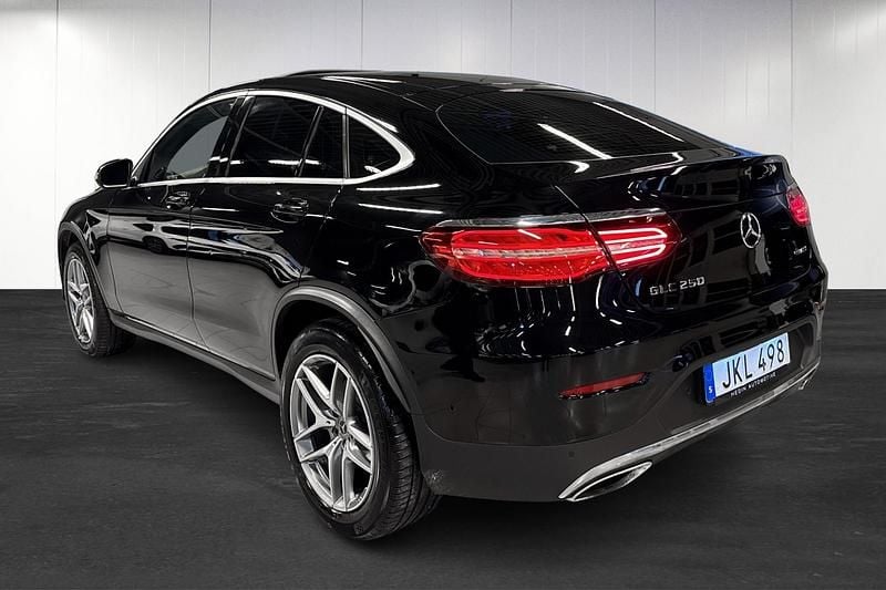 Begagnad Mercedes GLC250 AMG line 211 HK (155 kW) 2018 Svart Sportkupé