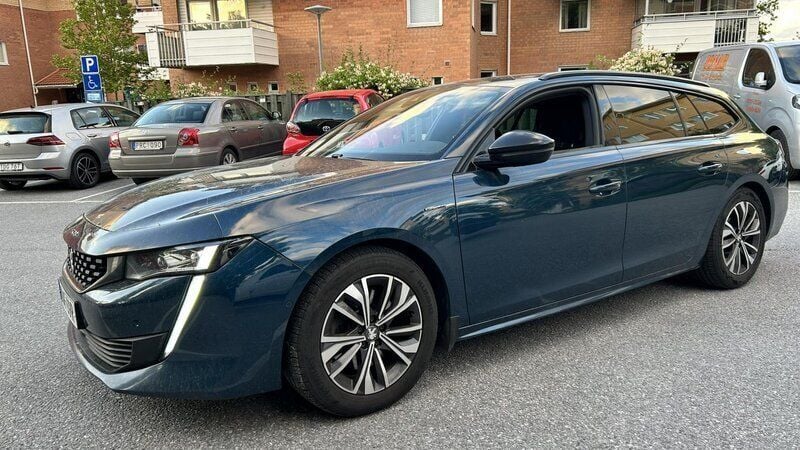 Blå Begagnad 2019 Peugeot 508 Kombi | 180 000 kr - Bild 1/4