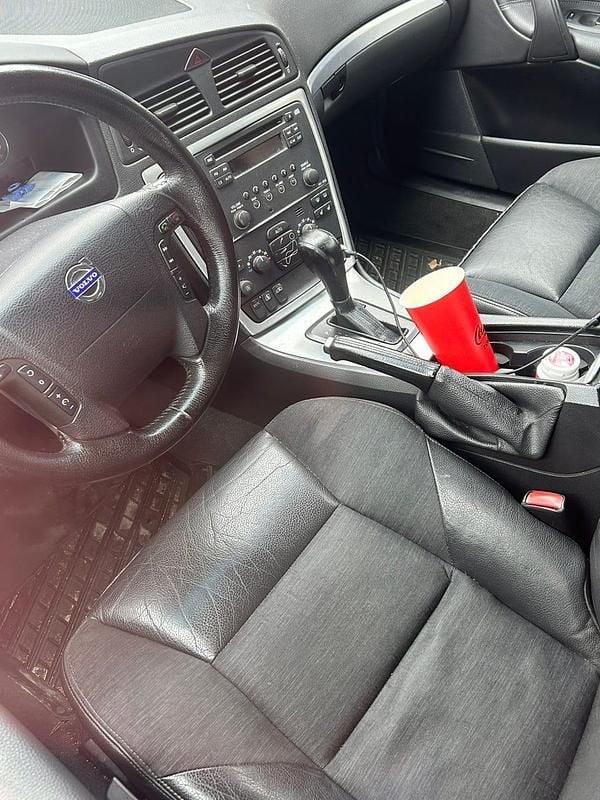 Begagnad Volvo V70 170 HK (125 kW) 2006 Kombi