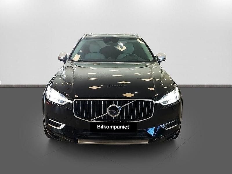Begagnad Volvo XC60 Inscription 320 HK (235 kW) 2018 Svart SUV