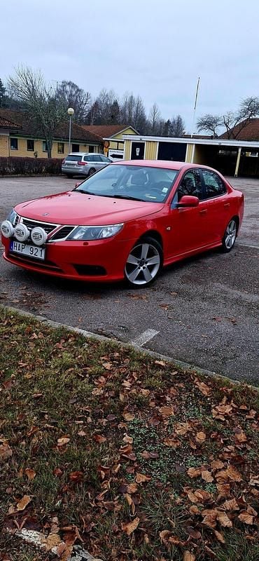 Begagnad 2010 Saab 9-3 Sedan | 41 000 kr (Marknadspris) - Bild 1/4