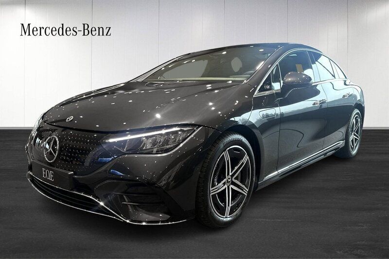 Grå Ny 2024 Mercedes EQE350 AMG Sedan | 773 850 kr (Superpris) - Bild 1/4