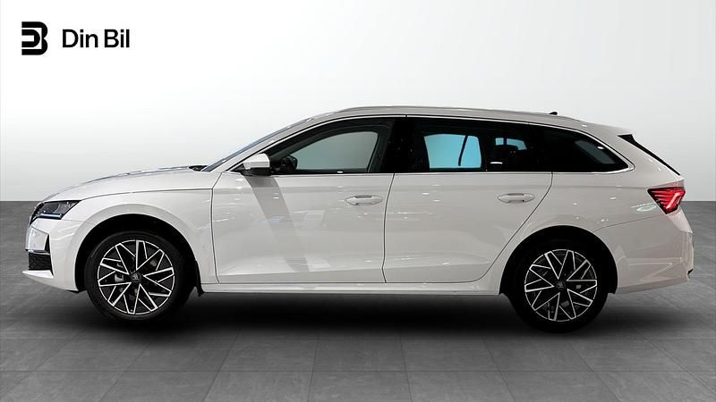 Ny Skoda Octavia 2026 Vit Kombi