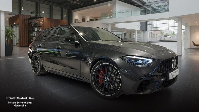 Begagnad Mercedes C63 AMG AMG 476 HK (350 kW) 2024 Grå