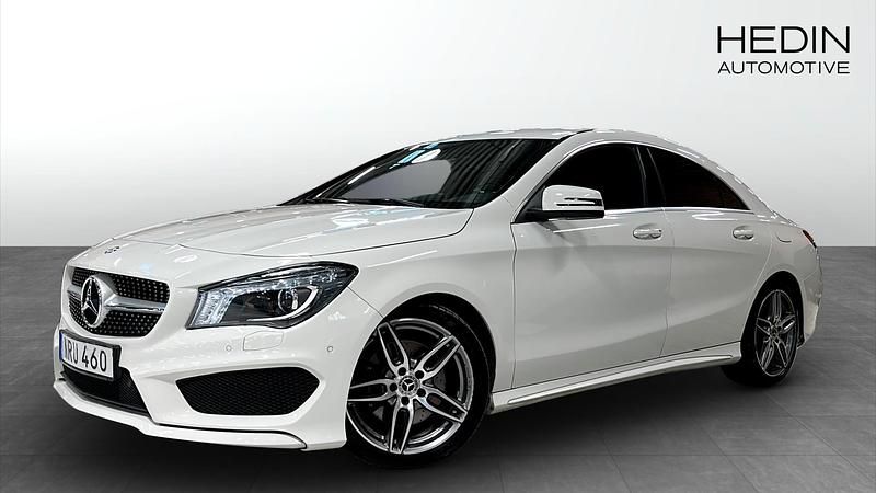 Begagnad 2014 Mercedes CLA250 Sedan | 174 900 kr (Bra pris) - Bild 1/4