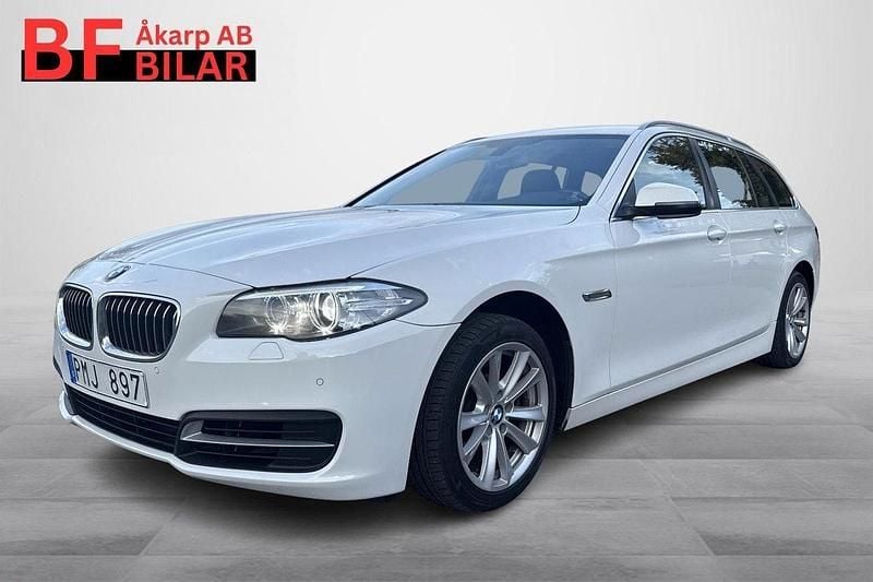 Vit Begagnad 2013 BMW 520 Kombi | 119 500 kr (Marknadspris) - Bild 1/4