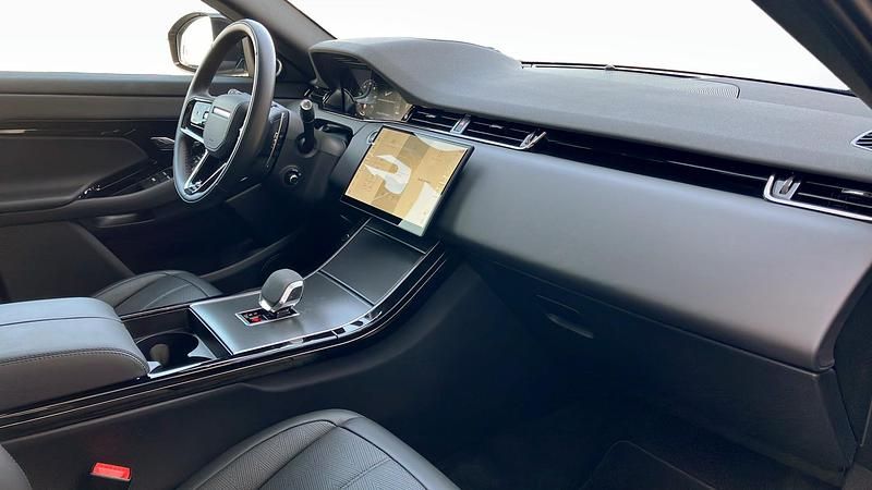 Begagnad Land Rover Range Rover HSE Dynamic 309 HK (227 kW) 2023 Grå SUV