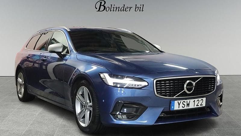 Blå Begagnad 2017 Volvo V90 R-Design Kombi | 258 900 kr (Dyr) - Bild 1/4