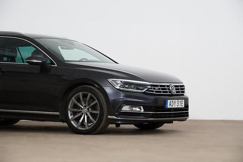 Begagnad VW Passat GTS 239 HK (175 kW) 2019 Grå Kombi