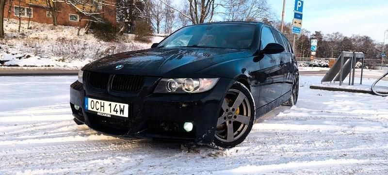 Begagnad BMW 330 M Sport 310 HK (228 kW) 2007 Svart Kombi