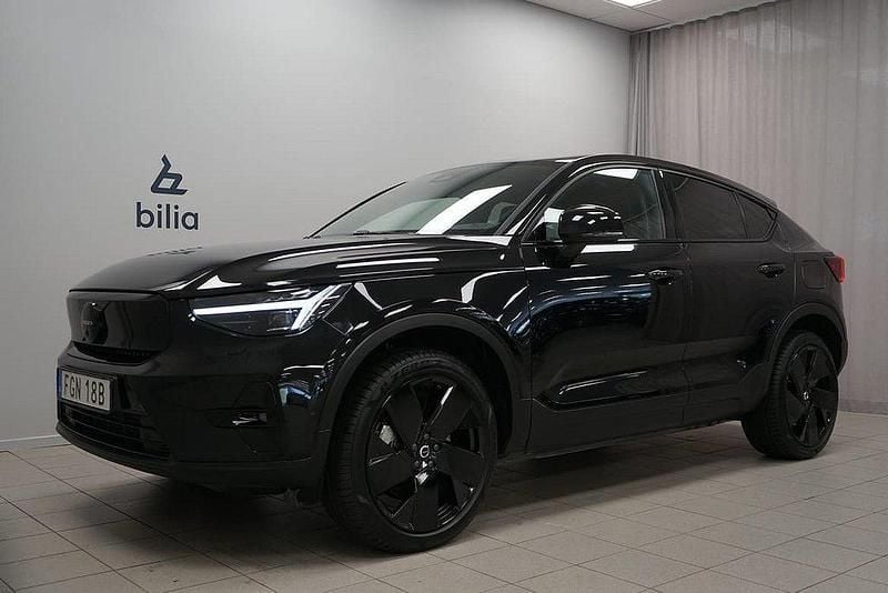 Svart Begagnad 2024 Volvo EC40 Performance SUV | 569 000 kr - Bild 1/3