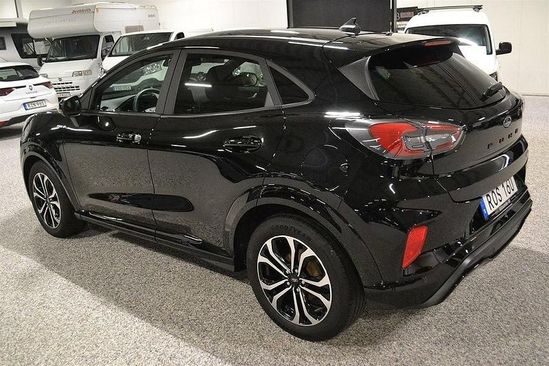 Begagnad Ford Puma ST-Line 125 HK (91 kW) 2022 Svart SUV