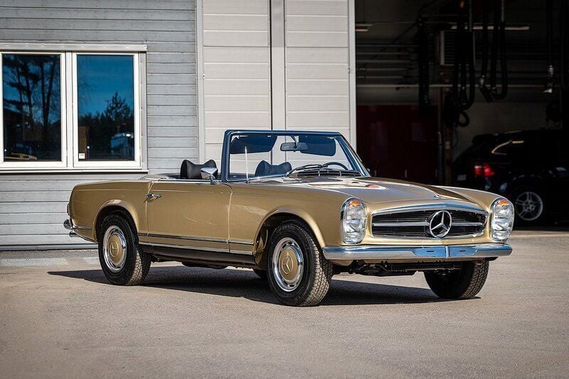 Ljusbrun Begagnad 1970 Mercedes SL280 Cab | 1 795 000 kr - Bild 1/4