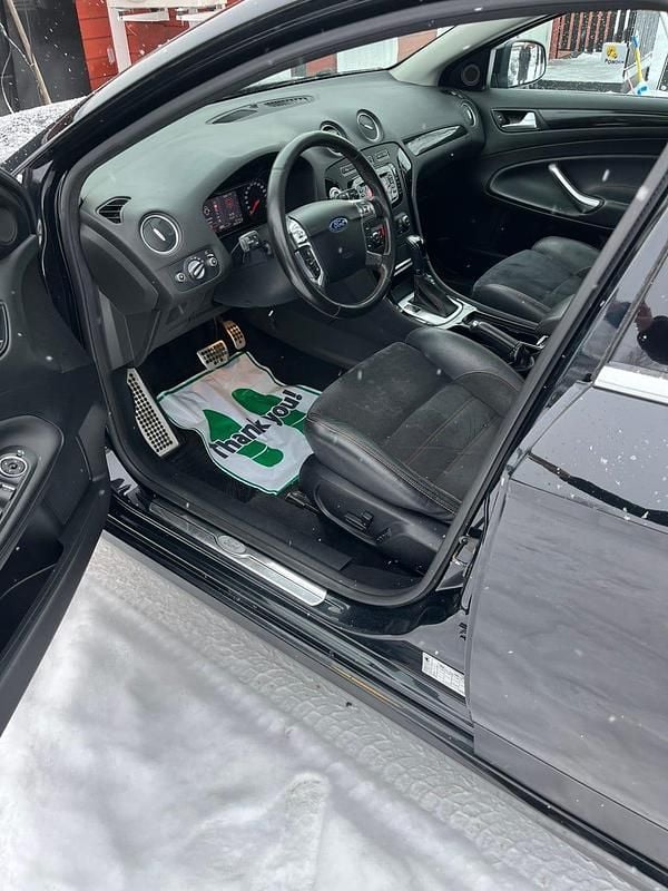 Begagnad Ford Mondeo 163 HK (119 kW) 2011 Kombi