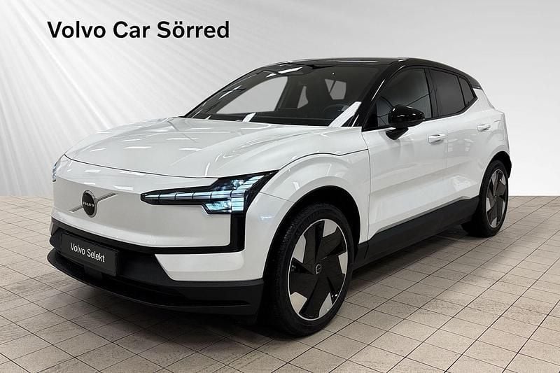 Vit Begagnad 2023 Volvo EX30 Single Motor Extended Range SUV | 369 900 kr - Bild 1/3
