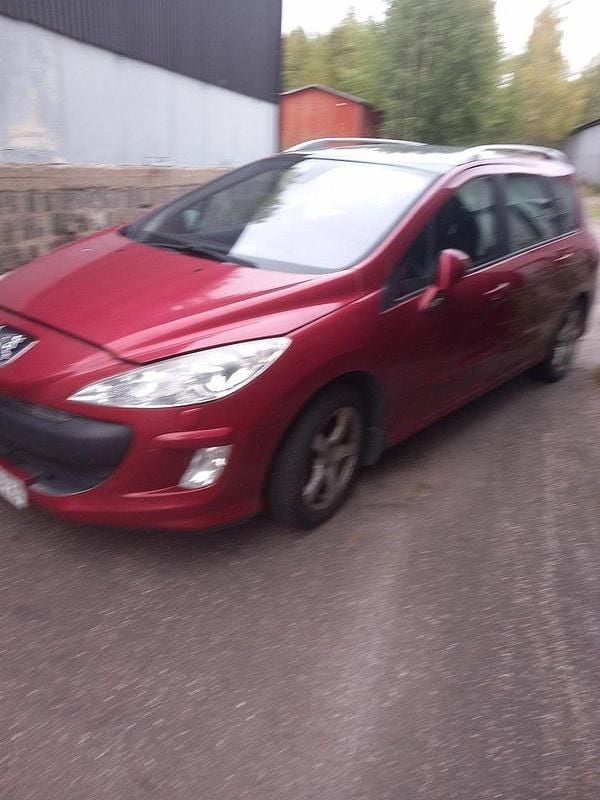 Grå Begagnad 2007 Peugeot 207 Halvkombi | 50 000 kr (Dyr) - Bild 1/1