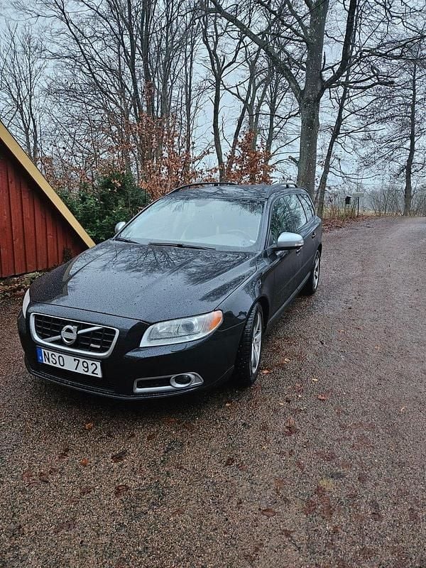 Begagnad Volvo V70 163 HK (119 kW) 2011 Kombi
