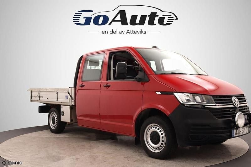 Röd Begagnad 2021 VW T6.1 Van | 479 900 kr (Dyr) - Bild 1/4