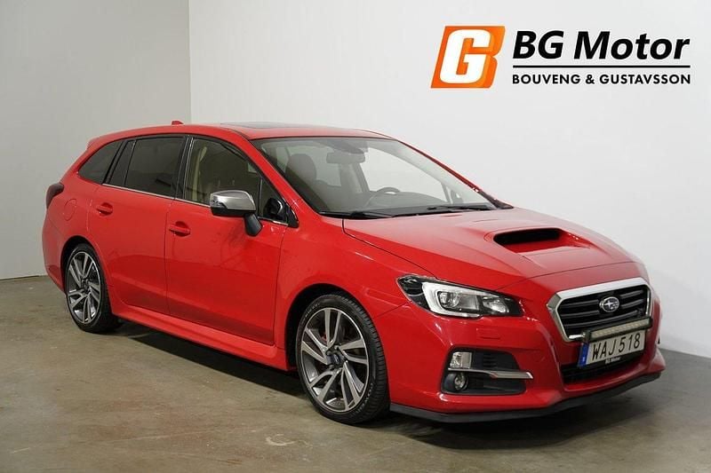 Röd Begagnad 2015 Subaru Levorg Kombi | 159 700 kr (Marknadspris) - Bild 1/4