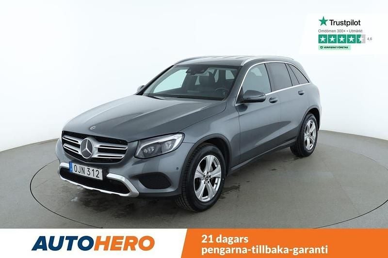Grå Begagnad 2018 Mercedes GLC220 Exclusive SUV | 246 000 kr (Marknadspris) - Bild 1/4