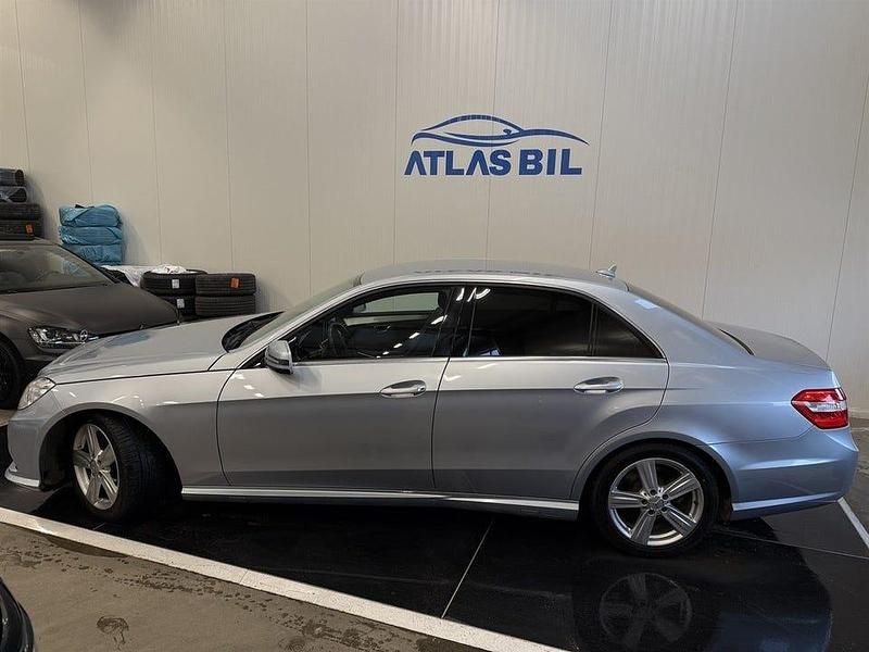 Begagnad Mercedes E220 170 HK (125 kW) 2012 Silver Sedan
