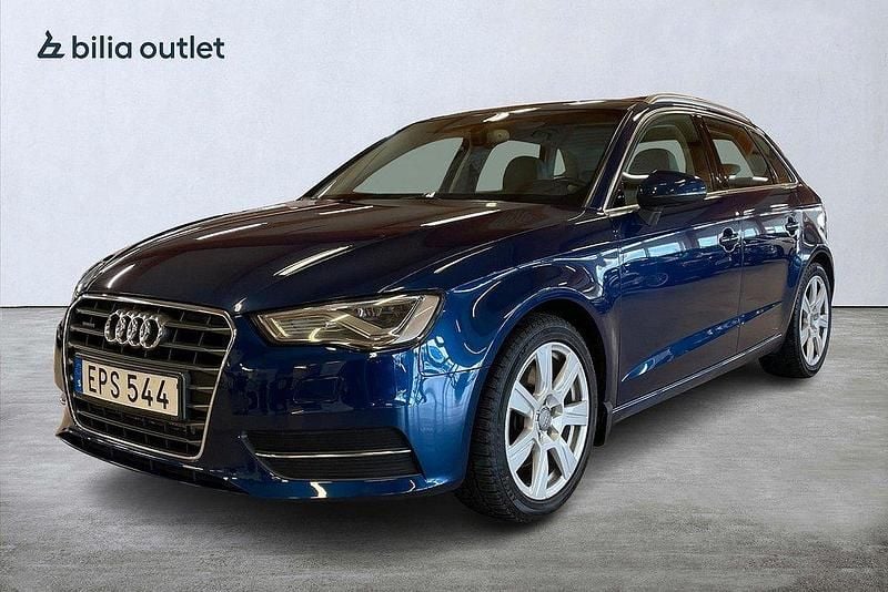 Blå Begagnad 2015 Audi A3 Halvkombi | 184 900 kr (Marknadspris) - Bild 1/3