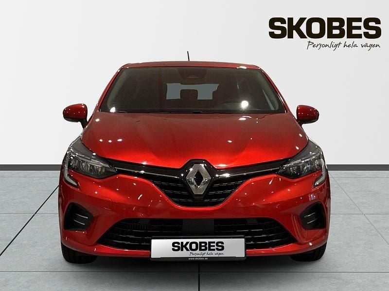 Begagnad Renault Clio V Zen 91 HK (66 kW) 2023 Röd Halvkombi