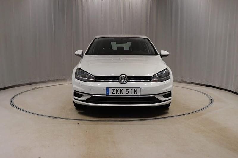 Begagnad VW Golf VII 116 HK (85 kW) 2019 Pure white