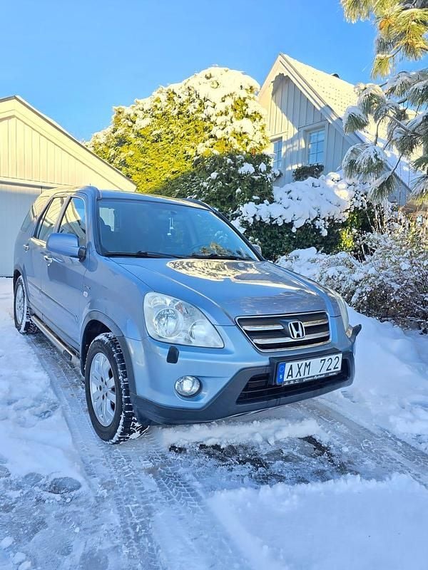 Begagnad 2006 Honda CR-V SUV | 27 000 kr (Marknadspris) - Bild 1/4