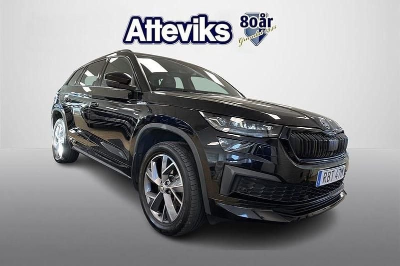 Svart Begagnad 2022 Skoda Kodiaq SportLine SUV | 394 900 kr (Bra pris) - Bild 1/4