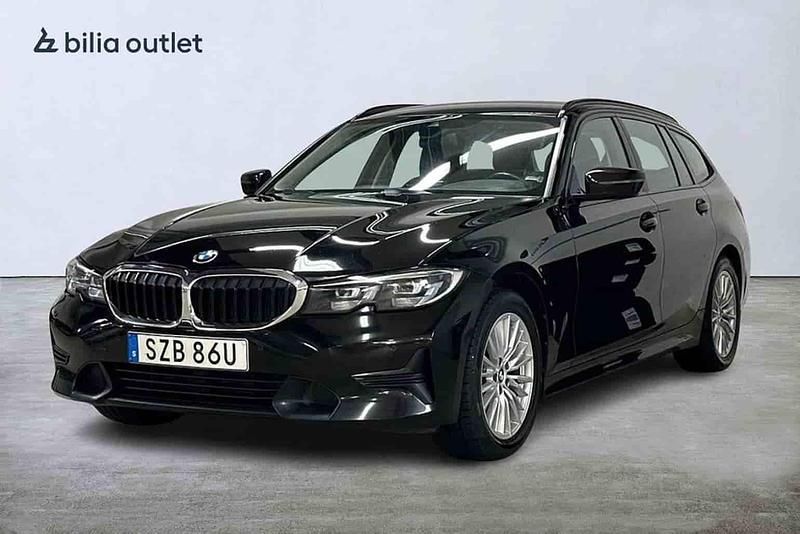 Svart Begagnad 2022 BMW 320 Kombi | 269 900 kr - Bild 1/1