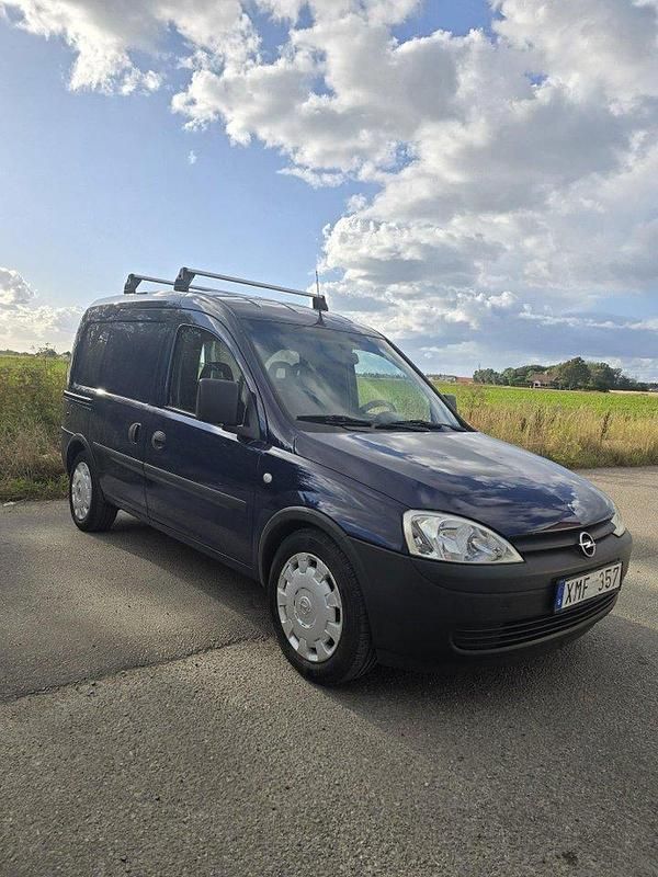Begagnad 2006 Opel Combo Minibuss | 23 000 kr - Bild 1/4