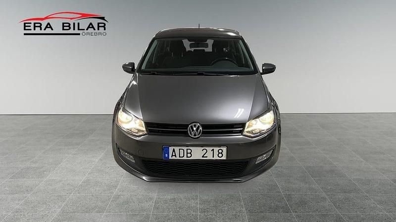 Begagnad VW Polo 90 HK (66 kW) 2011 Grå Halvkombi