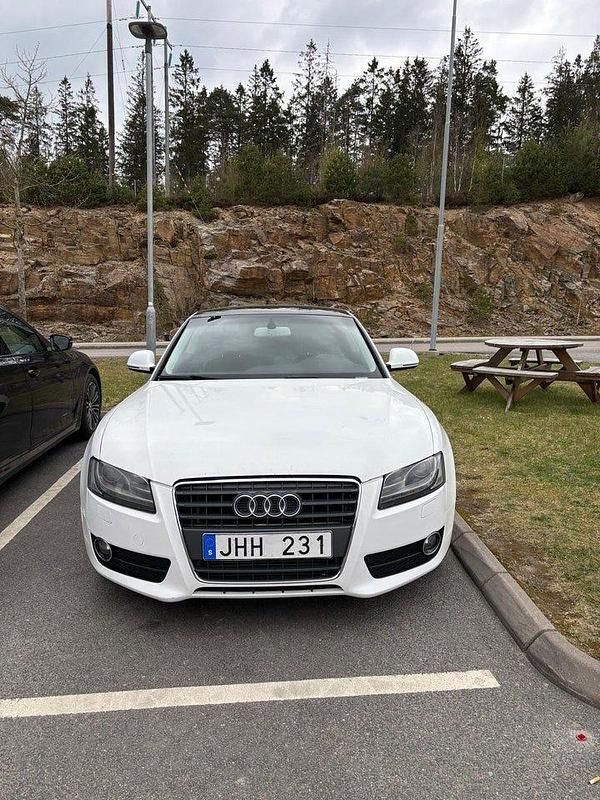 Vit Begagnad 2008 Audi A5 Sportkupé | 149 000 kr - Bild 1/4