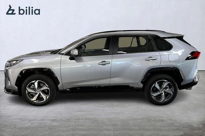 Begagnad Toyota RAV4 Active 310 HK (228 kW) 2025 Silver SUV