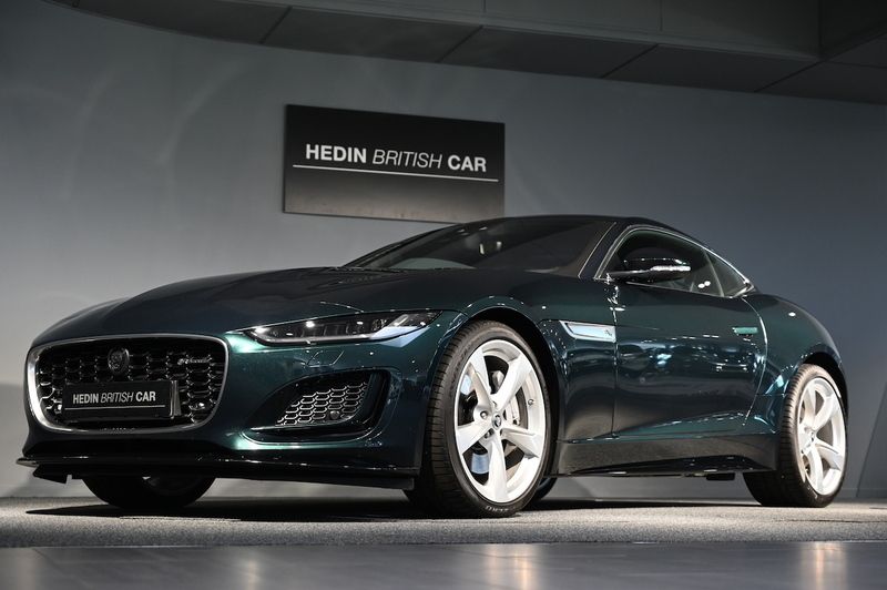 Grön Begagnad 2024 Jaguar F-Type Sportkupé | 629 000 kr - Bild 1/4